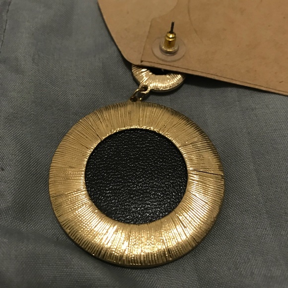 5️⃣⭐️ Cheetah print drop earrings ♠️ - Picture 5 of 7